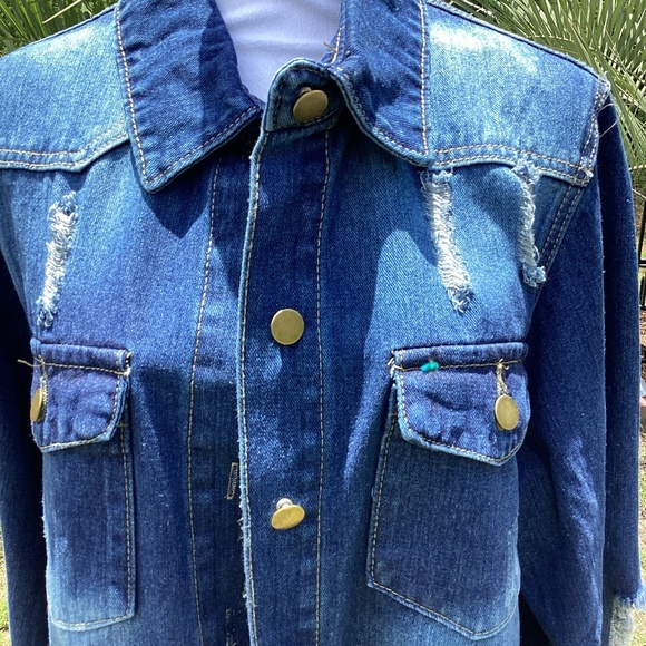 EMBELLISH TUNA FISH  DISTRESSED DENIM JACKET ( Size: XXL) - Picture 4 of 5